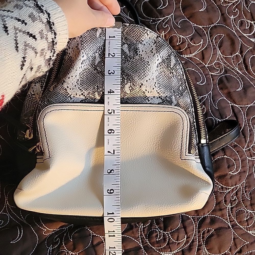 Fossil Felicity Python snake print backpack - Picture 10 of 11